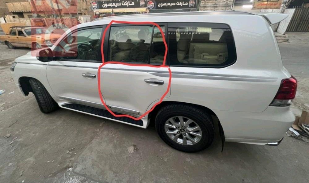 تۆیۆتا لاند کروزەر